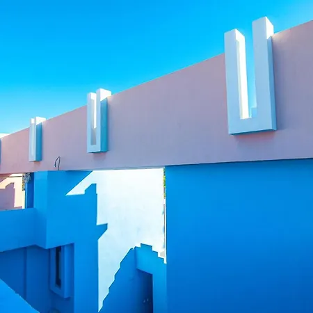 A003- Muralla Roja Calpe